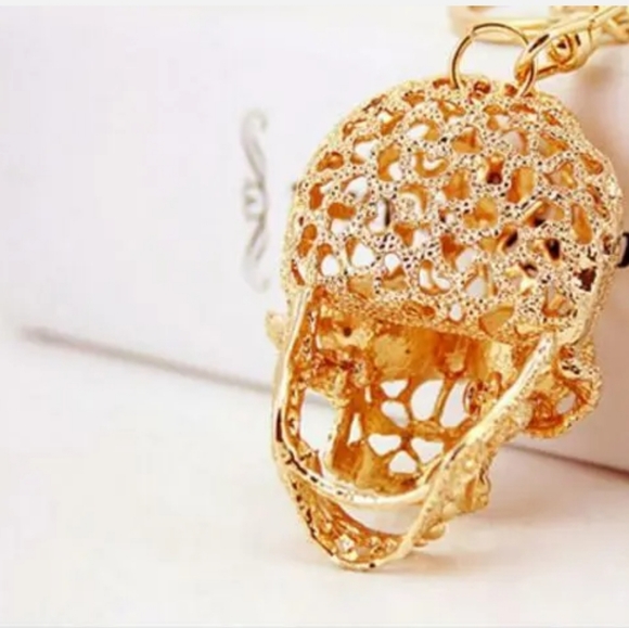 Choose your color gold Chrome or silver crystal 3rd eye skull necklace - Picture 7 of 16